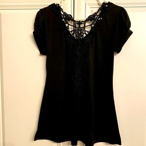 Woman’s Size Large Black Top with Lace on the Back Scoop Neck Knit T-Shirt